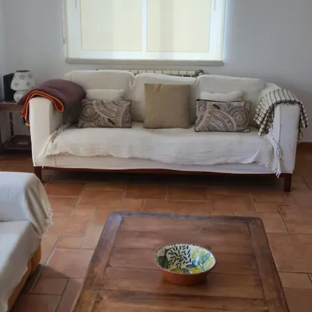 بيت للعطل Casa Riomara